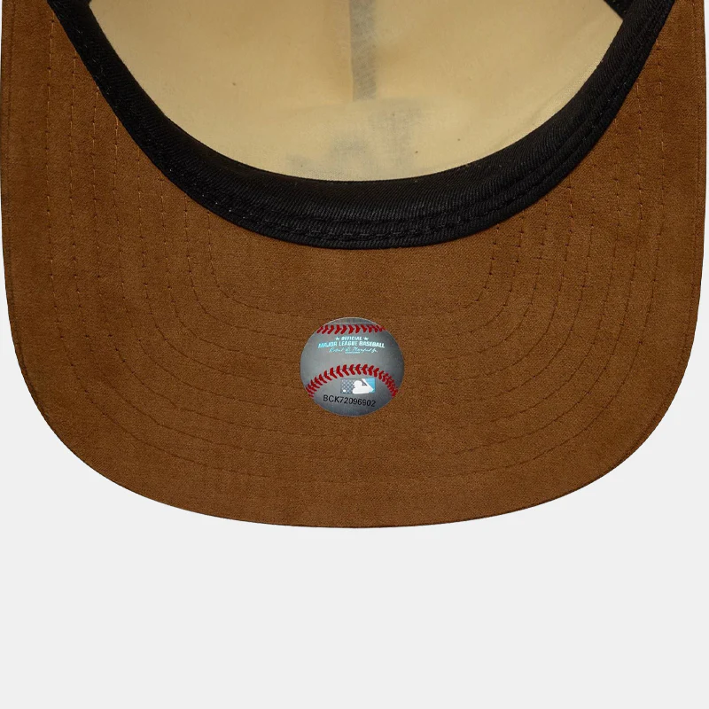 LA Dodgers MLB Suede Visor Light Beige 9FIFTY A-Frame Snapback Cap - Image 5