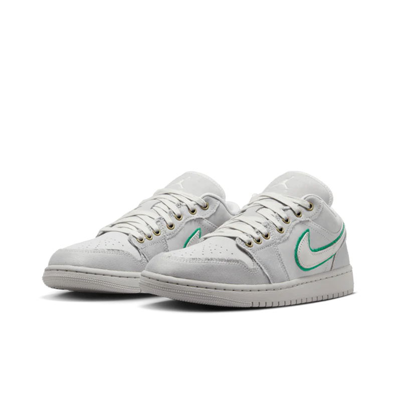 Air Jordan 1 Low SE (W) - Image 2