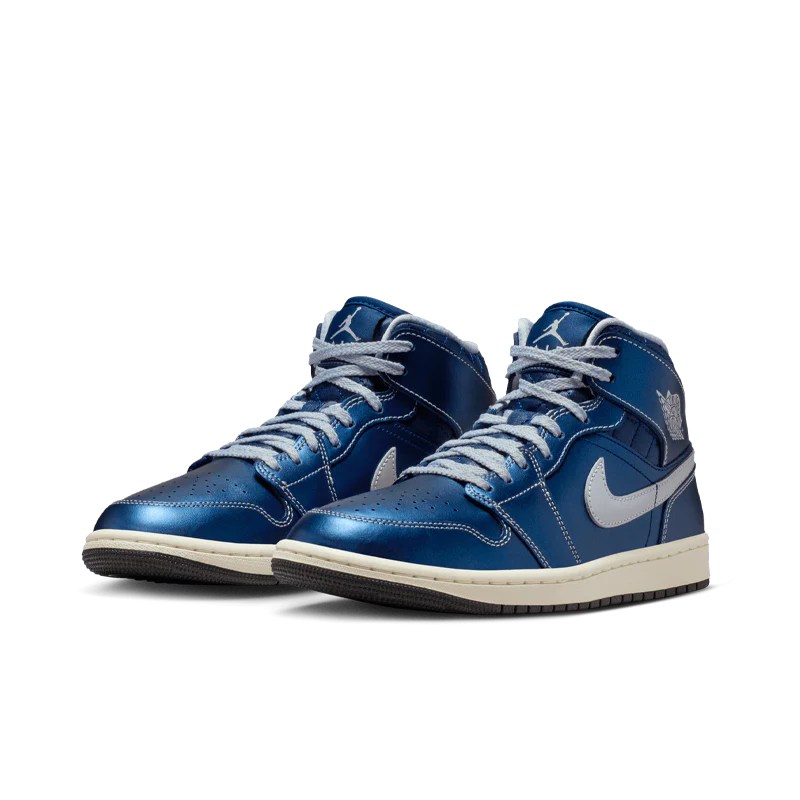Air Jordan 1 Mid SE (W) - Image 2