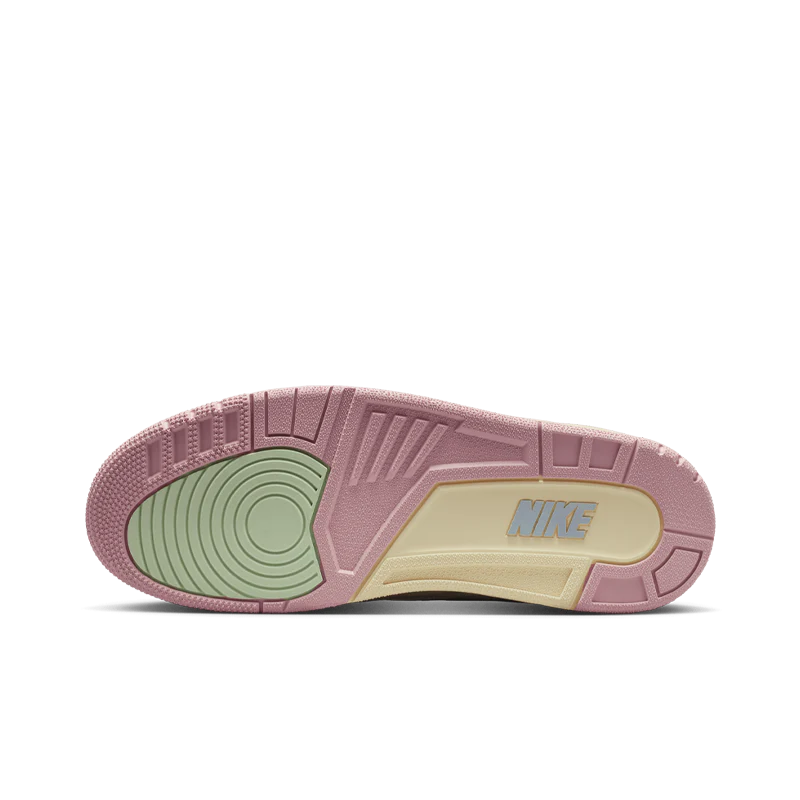 Air Jordan 3 Retro OG - Image 5