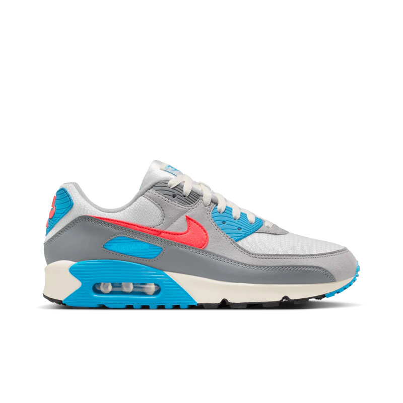 AIR MAX III