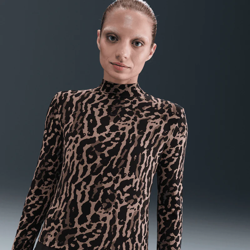 Chill Knit T-Shirt (W) - Image 3
