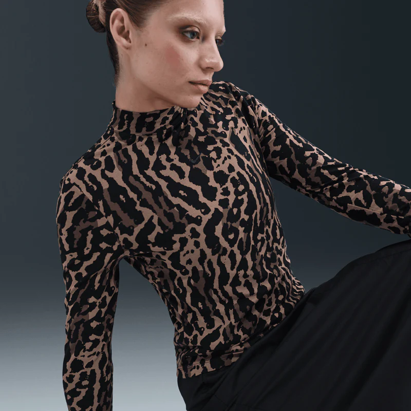 Chill Knit T-Shirt (W) - Image 6