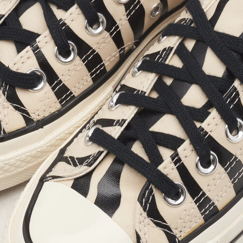 Converse Chuck '70 Ox Glow in the Dark Zebra 3 - Image 4