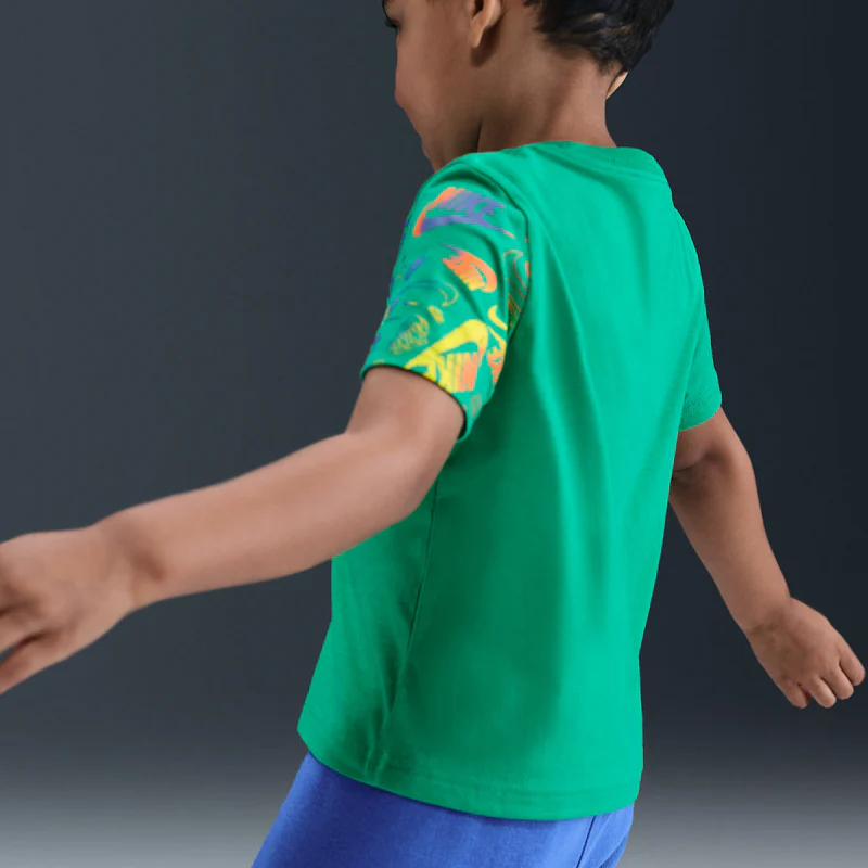 Club Revealed T-Shirt (B) - Image 4