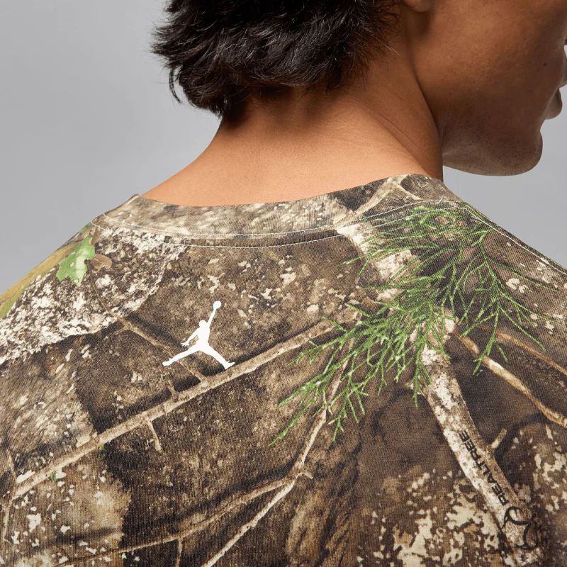 Jordan Brooklyn Aop T-Shirt - Image 6