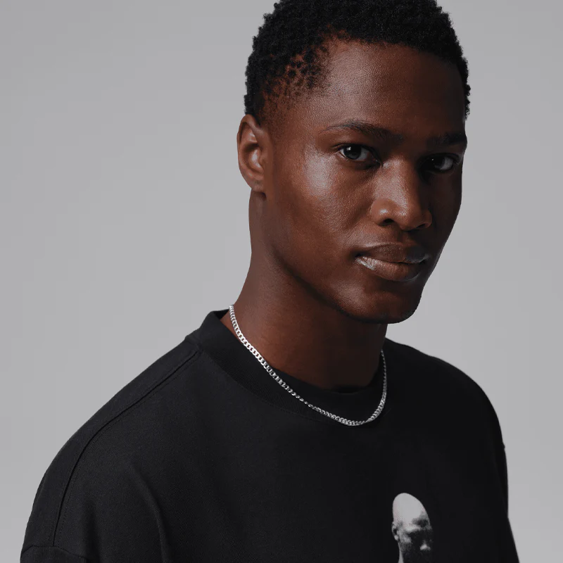 Jordan Men's Drifit Graphic T-shirt - Image 3