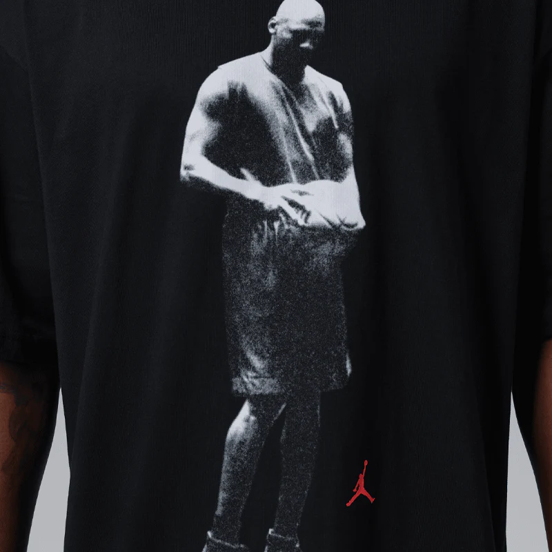 Jordan Men's Drifit Graphic T-shirt - Image 4