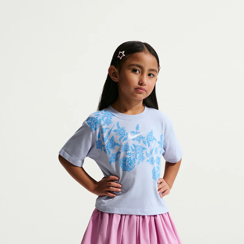 Lace It Up T-Shirt (G)