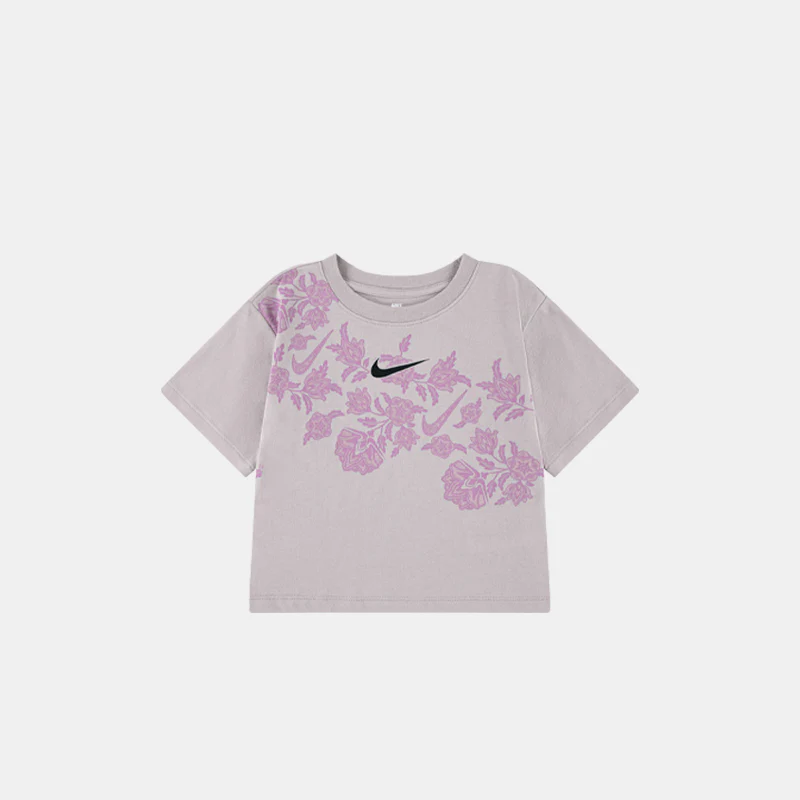 Lace It Up T-Shirt (G)