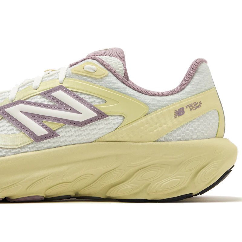 NB Fresh Foam Trainer - Image 3