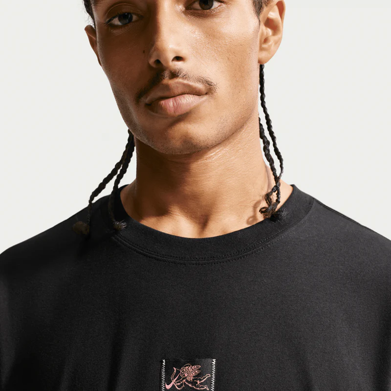 Love In Air T-Shirt - Image 4