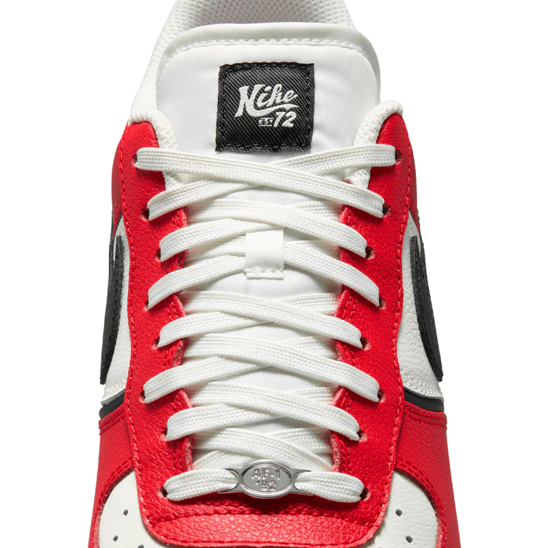 NIKE AIR FORCE 1 '07 LV8 - Image 7
