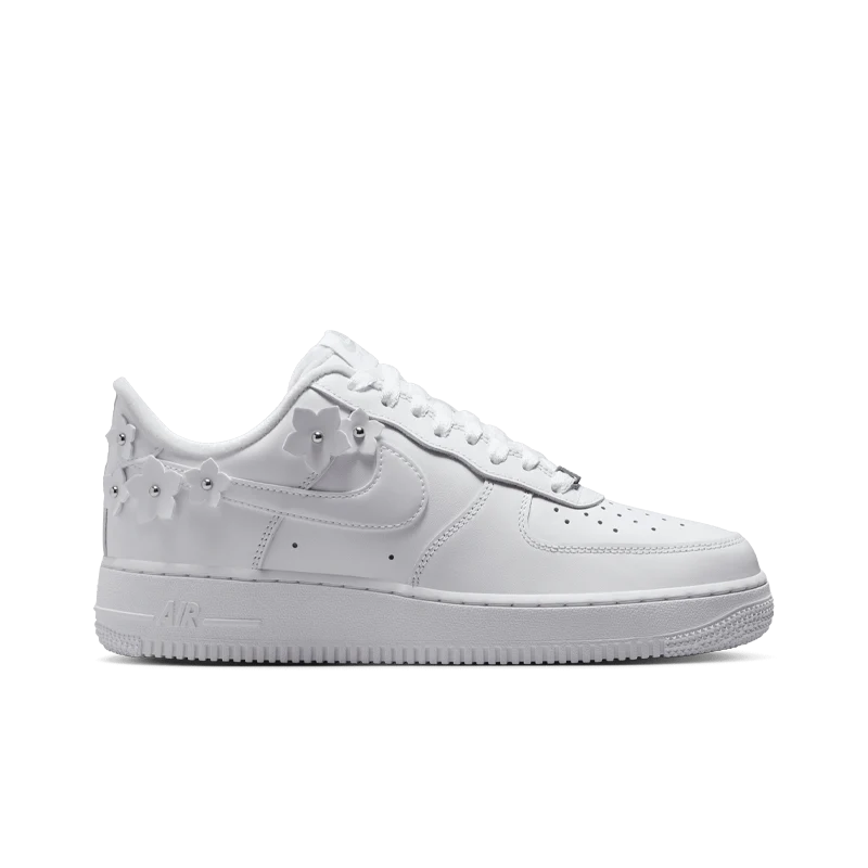 NIKE AIR FORCE 1 '07 W