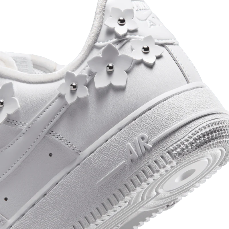 NIKE AIR FORCE 1 '07 W - Image 7