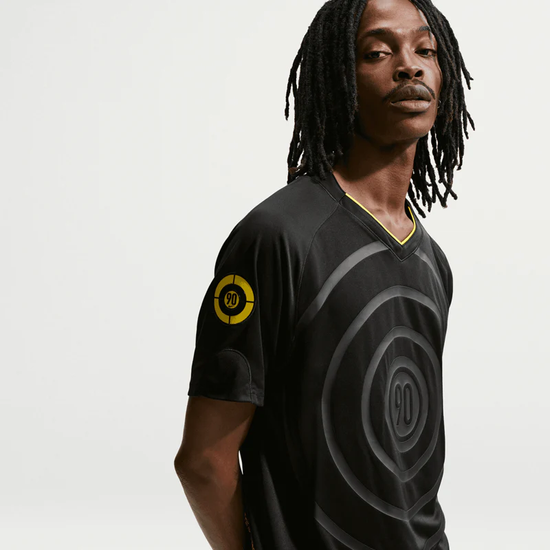 NIKE FAMILY REUNION SS TOP - Image 4