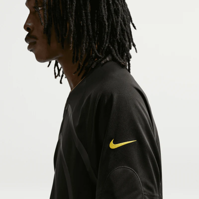 NIKE FAMILY REUNION SS TOP - Image 6