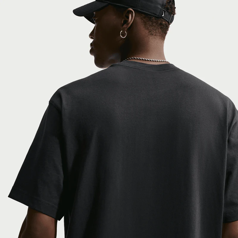 NIKE U NSW TEE LSE YMH ZIG ZAG - Image 5