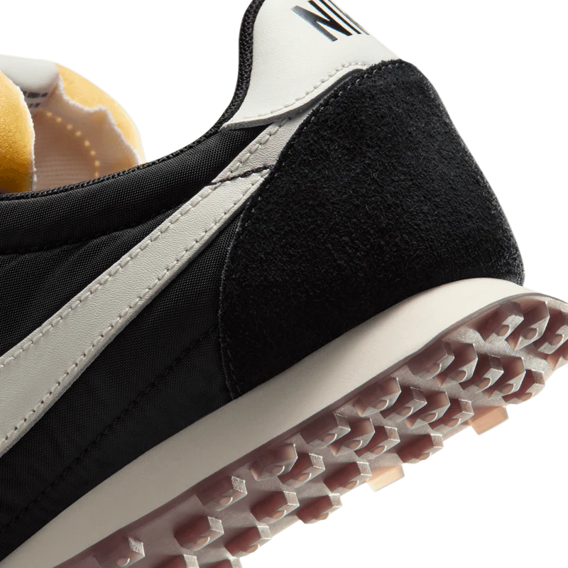 NIKE WAFFLE RACER - Image 7