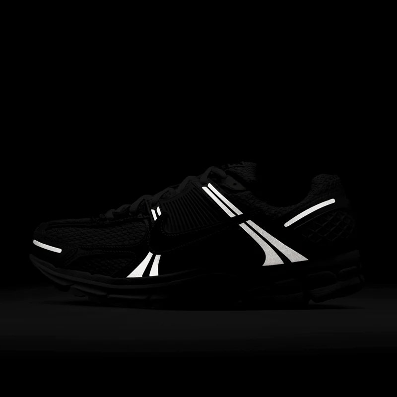 NIKE ZOOM VOMERO 5 - Image 8