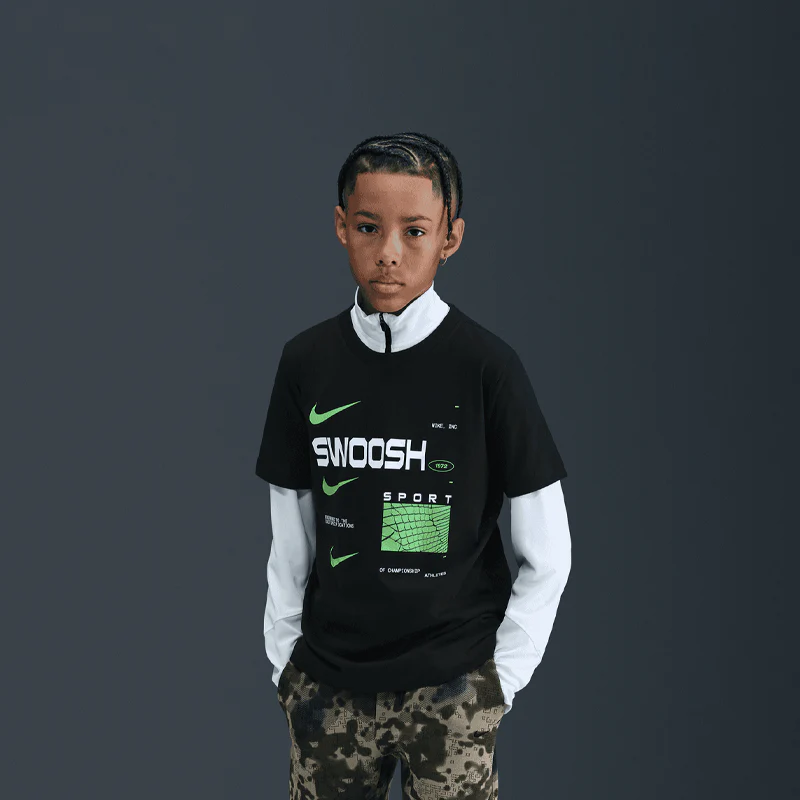 Swoosh T-Shirt (B)